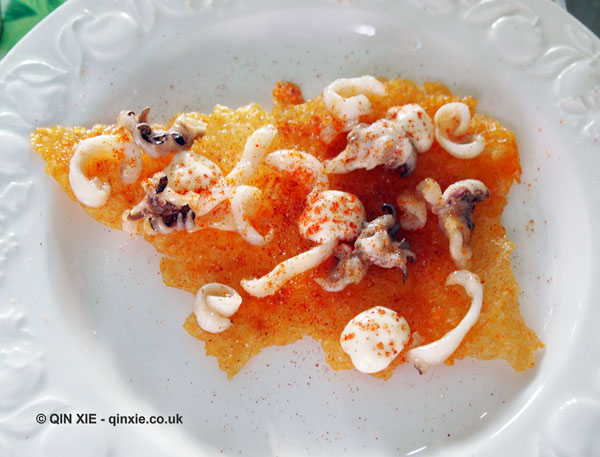 Cuttlefish with rice crisp, lemon mayo, smoked paprika salt, Qin Xie Christmas 2013
