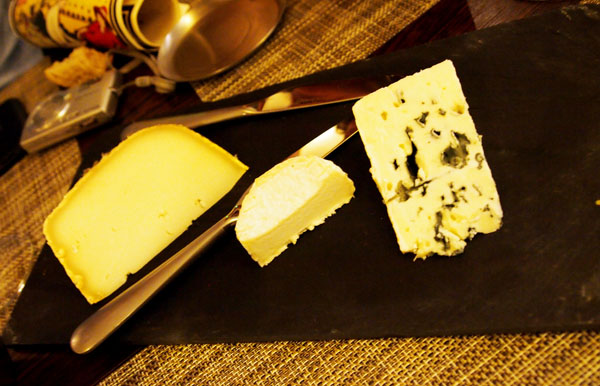 Selection of Frederic Boyer's cheeses, Paul Mas, Montagnac