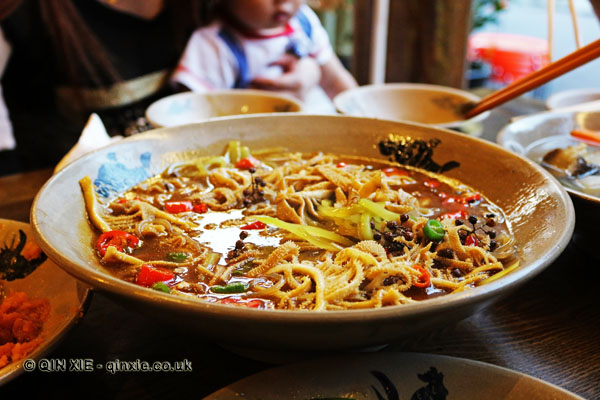 Hot and numbing tripe, Ren Ming Shi Tang (People's Public Restaurant), Chengdu, China